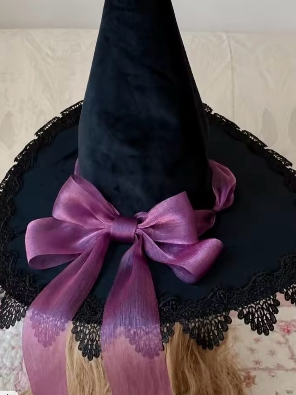 Witch hat wizard lace trim purple ribbon bow Halloween NWOT